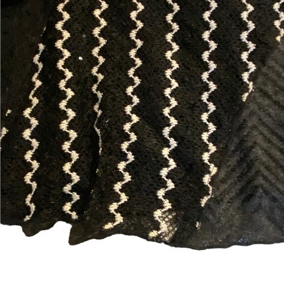 Indigo Soul crochet sweater in 5 different patterns, mini dress size small - Picture 6 of 7